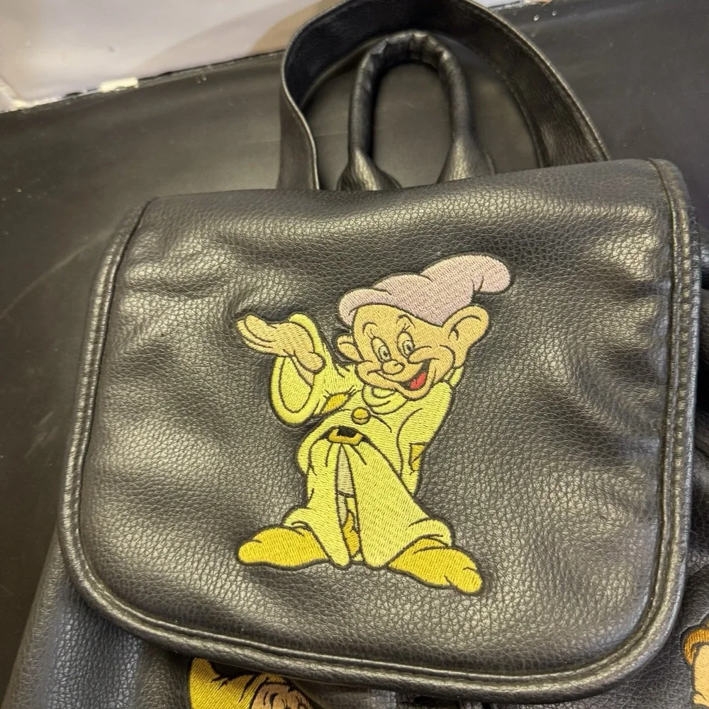 Disney Backpack Drawstring Snow White & the Seven Dwarfs‎ Bashful Grumpy Doc VTG